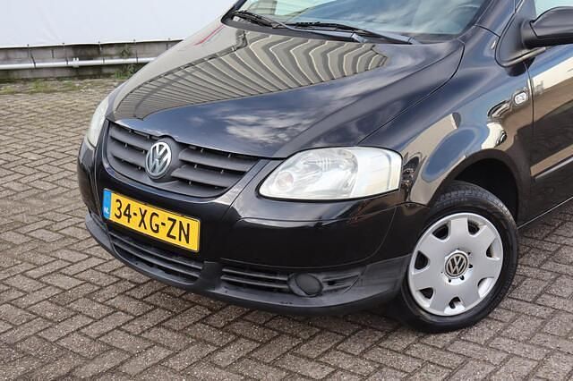 Occasion VW Fox Trendline 54 PK (39 kW) 2007 Zwart (metallic) Hatchback