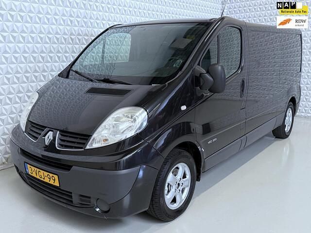 (metallic) Gebruikt 2010 Renault Trafic Van | € 2.499 (Goede deal) - Afbeelding 1/4