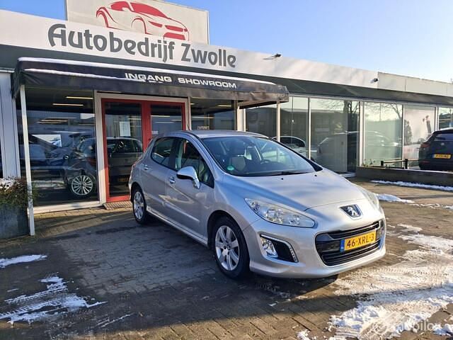 Grijs Occasion 2012 Peugeot 308 Hatchback | € 2.450 (Eerlijke prijs) - Afbeelding 1/4