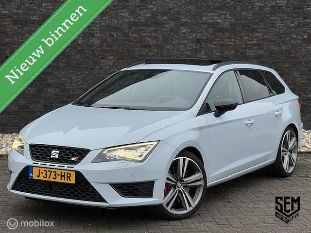 Grijs Occasion 2015 Seat Leon ST CUPRA Stationwagen | € 14.499 - Afbeelding 1/4