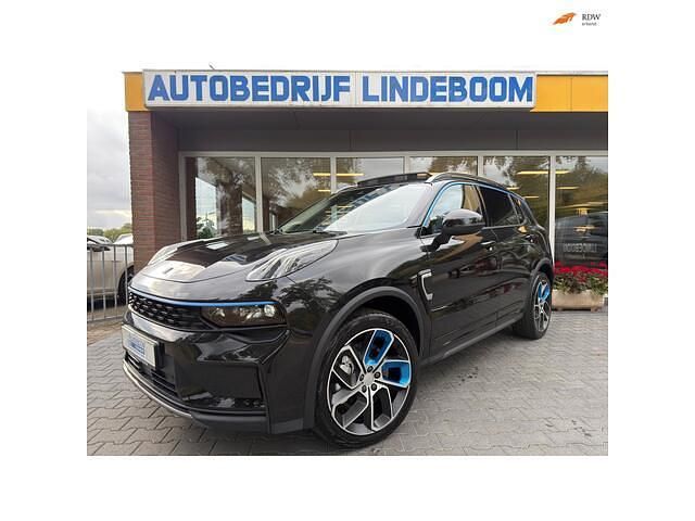 Zwart Gebruikt 2023 Lynk & Co 01 SUV | € 27.950 (Eerlijke prijs) - Afbeelding 1/4