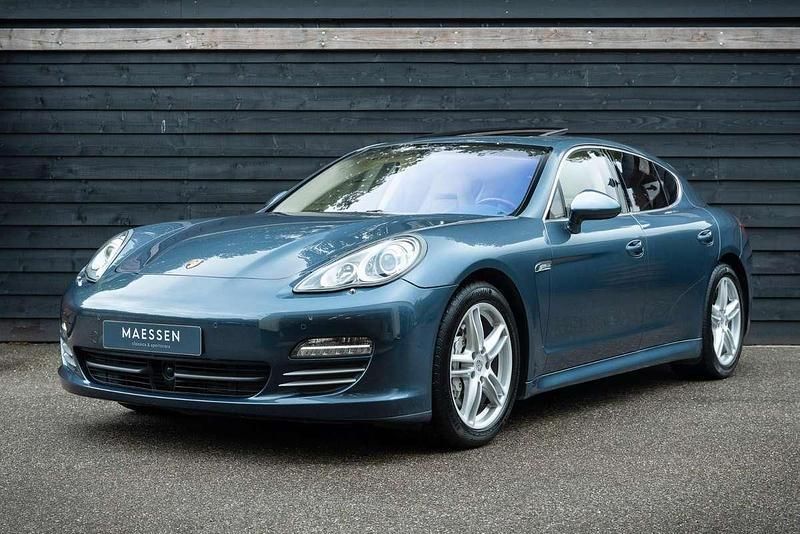 Blauw Gebruikt 2010 Porsche Panamera Sedan | € 54.950 - Afbeelding 1/4