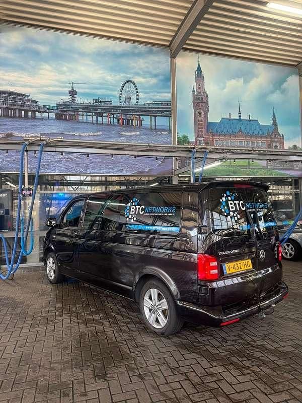 Zwart Gebruikt 2017 VW T6 Van | € 11.000 (Super prijs) - Afbeelding 1/4