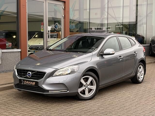 Occasion Volvo V40 Kinetic 154 PK (113 kW) 2016 Hatchback Hatchback