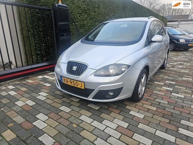 Grijs Gebruikt 2012 Seat Altea XL Copa MPV | € 1.750 (Super prijs) - Afbeelding 1/4