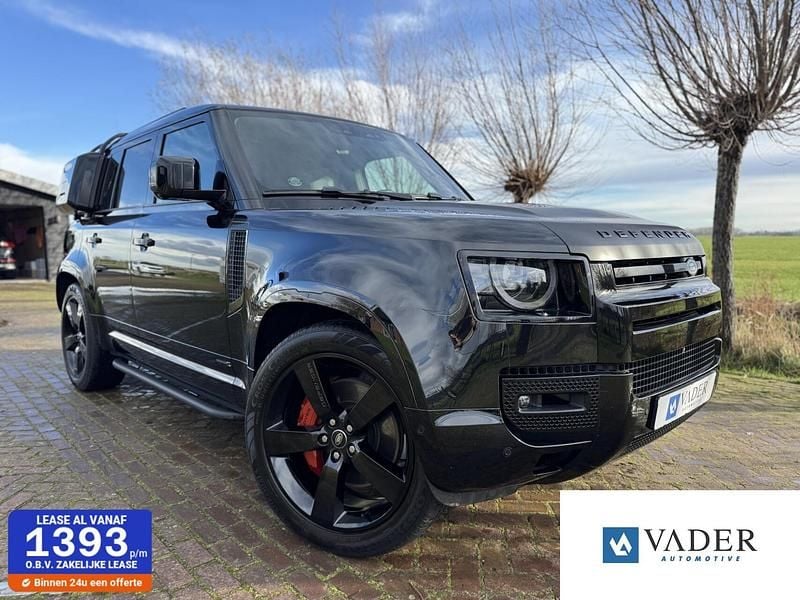 Zwart Gebruikt 2023 Land Rover Defender Black Edition SUV | € 86.950 (Goede deal) - Afbeelding 1/4