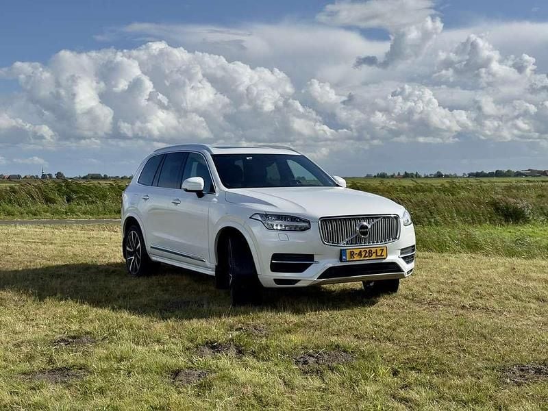 Wit Gebruikt 2019 Volvo XC90 Inscription SUV | € 38.000 (Iets duurder) - Afbeelding 1/4