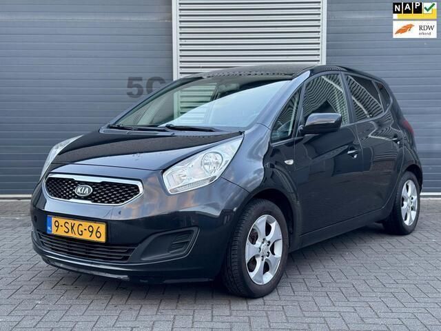 Zwart Gebruikt 2012 Kia Venga Hatchback | € 2.150 (Super prijs) - Afbeelding 1/4