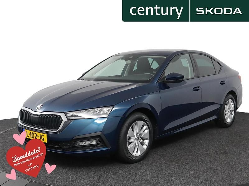Blauw Occasion 2021 Skoda Octavia Business Line Hatchback | € 21.795 (Eerlijke prijs) - Afbeelding 1/4