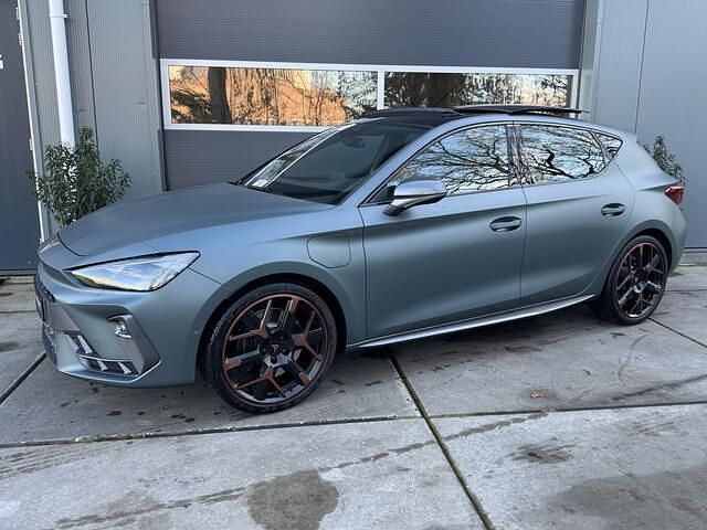 Occasion Cupra Leon VZ 272 PK (200 kW) 2025 Grijs Hatchback