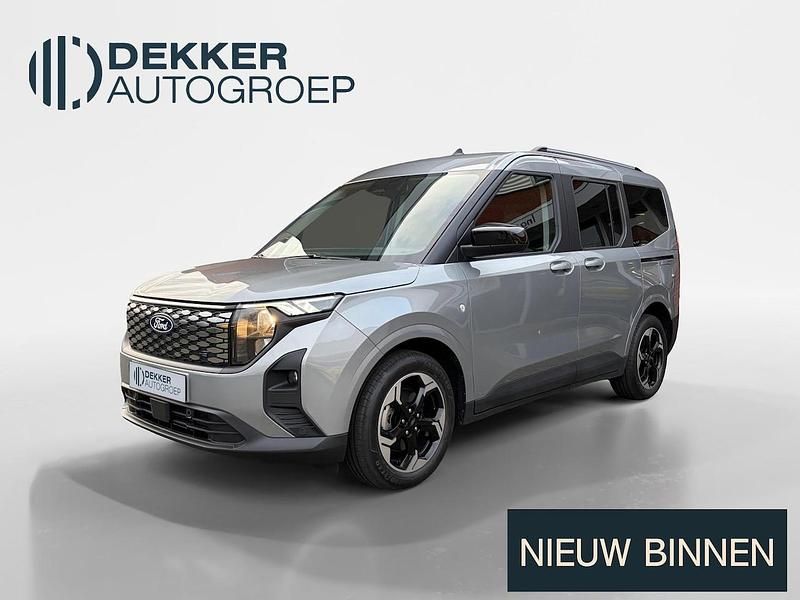 Grijs Nieuw 2025 Ford Tourneo Courier Titanium MPV | € 38.945 (Eerlijke prijs) - Afbeelding 1/4