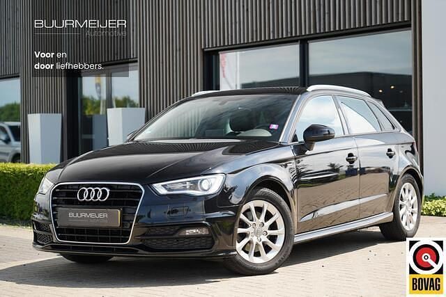 Zwart Gebruikt 2016 Audi A3 Sportback Sport Hatchback | € 14.900 (Goede deal) - Afbeelding 1/4