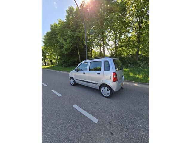 Afbeelding 4/4