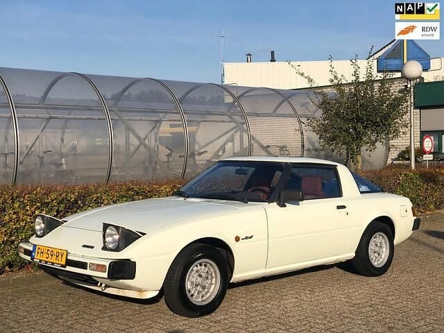 Wit Gebruikt 1979 Mazda RX7 Hatchback | € 14.950 - Afbeelding 1/4