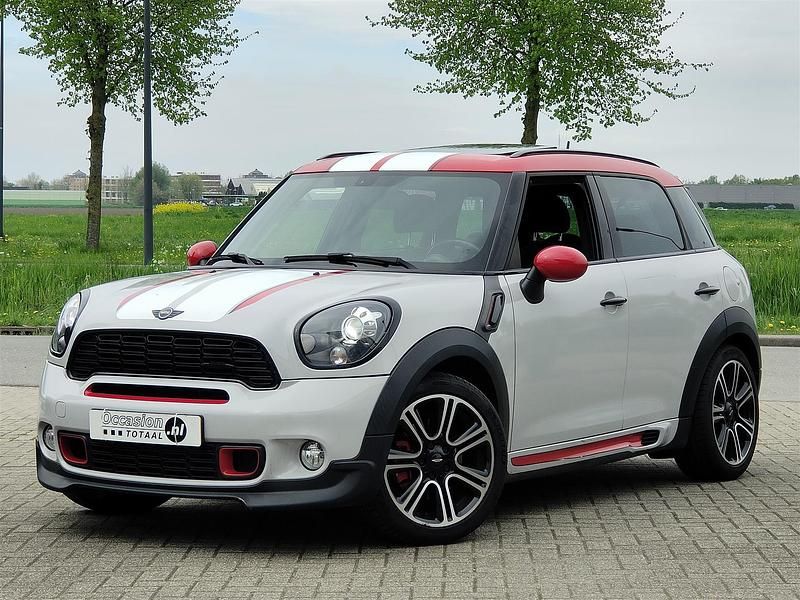 Grijs Occasion 2013 Mini John Cooper Works Countryman Chili SUV | € 14.950 (Eerlijke prijs) - Afbeelding 1/4