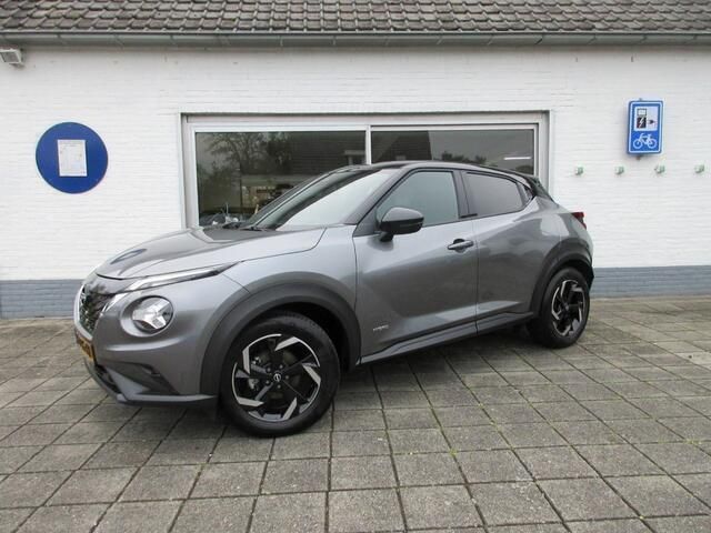 Grijs Gebruikt 2023 Nissan Juke SUV | € 24.999 (Eerlijke prijs) - Afbeelding 1/4