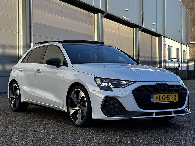 Occasion Audi A3 Sportback S-Line 150 PK (110 kW) 2024 Wit Hatchback