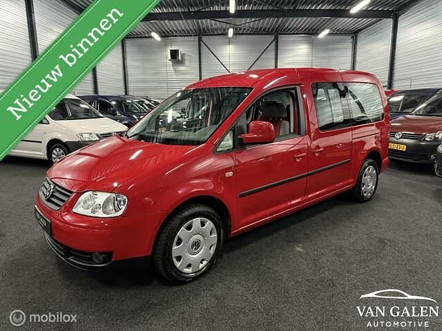 Rood Gebruikt 2009 VW Caddy Maxi Trendline MPV | € 10.999 (Eerlijke prijs) - Afbeelding 1/4