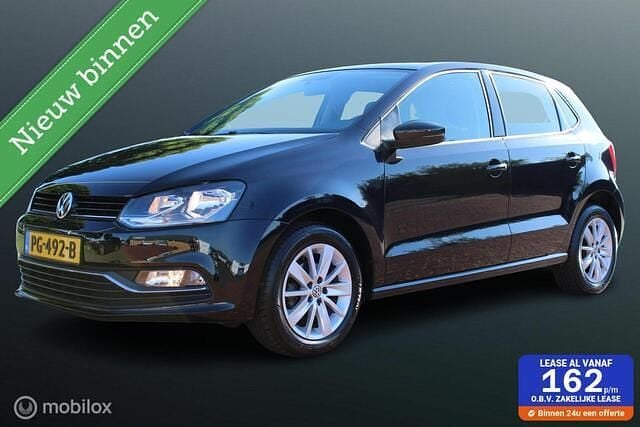 Zwart, metallic lak Gebruikt 2017 VW Polo Comfortline Hatchback | € 11.895 (Eerlijke prijs) - Afbeelding 1/4