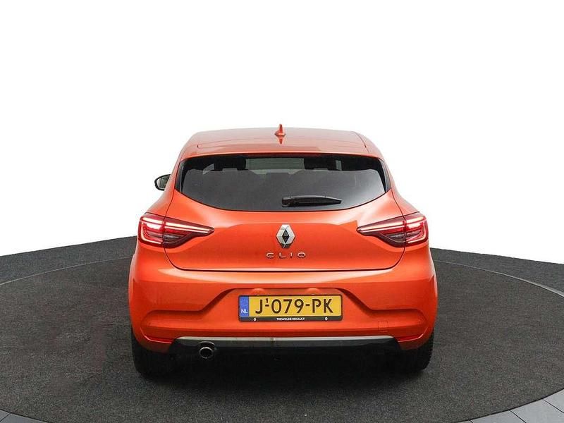 Occasion Renault Clio V Initiale Paris 101 PK (74 kW) 2020 Orange valencia eqb Hatchback