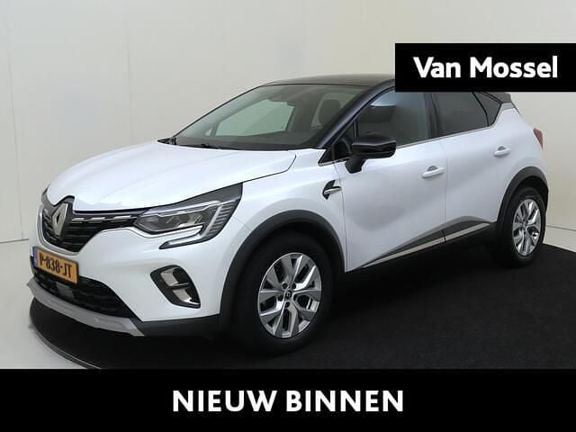 Wit Gebruikt 2022 Renault Captur Intens SUV | € 20.940 (Eerlijke prijs) - Afbeelding 1/4