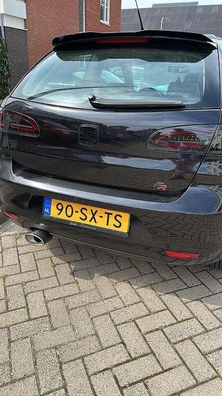 Occasion Seat Ibiza 101 PK (74 kW) 2006 Zwart Hatchback