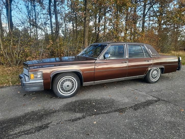 Gebruikt 1978 Cadillac Fleetwood Brougham | € 8.750 - Afbeelding 1/4