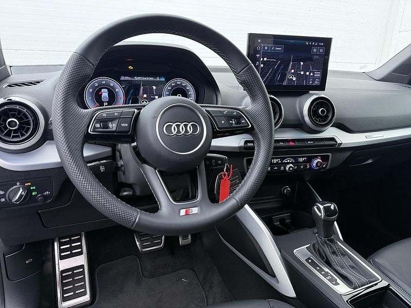 Occasion Audi Q2 S-Line 150 PK (110 kW) 2025 Grijs SUV