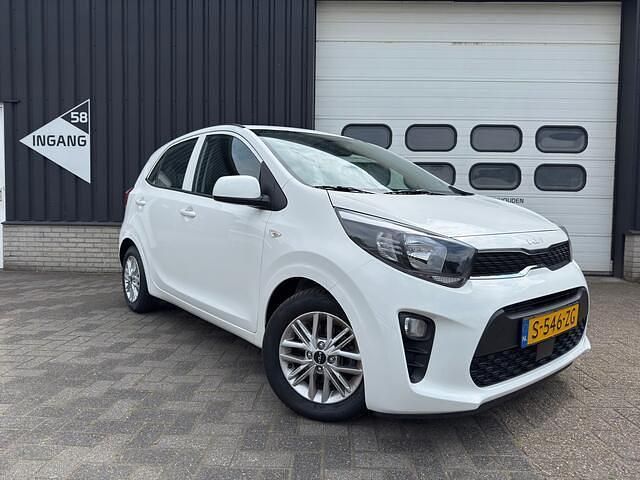 Wit Occasion 2023 Kia Picanto Hatchback | € 12.950 (Eerlijke prijs) - Afbeelding 1/4