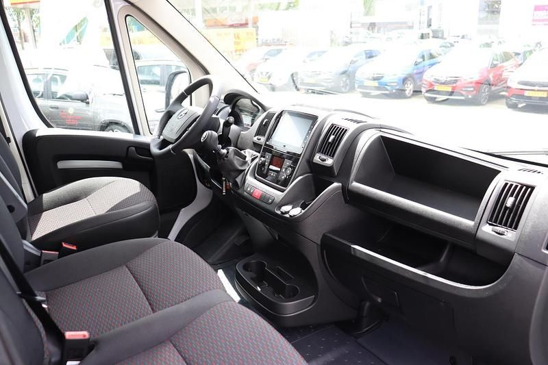 Occasion Opel Movano 140 PK (102 kW) 2023 Overig Van