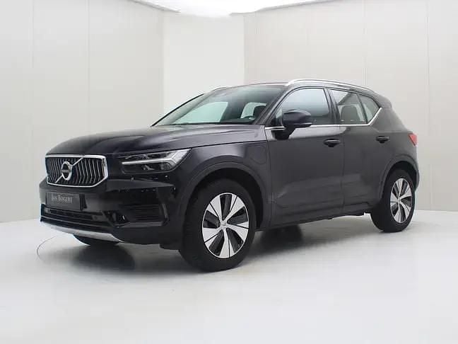Zwart Gebruikt 2021 Volvo XC40 Inscription SUV | € 28.900 (Super prijs) - Afbeelding 1/4