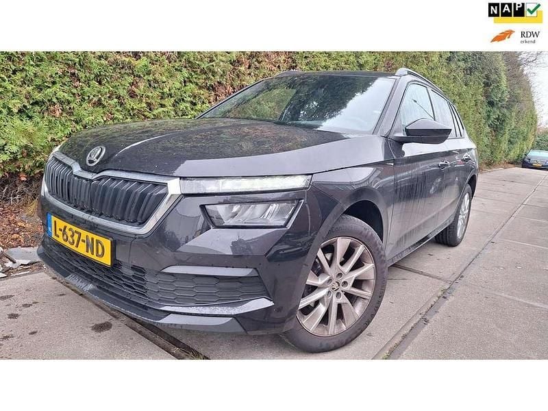 Zwart Gebruikt 2021 Skoda Kamiq Business Line SUV | € 11.585 - Afbeelding 1/4