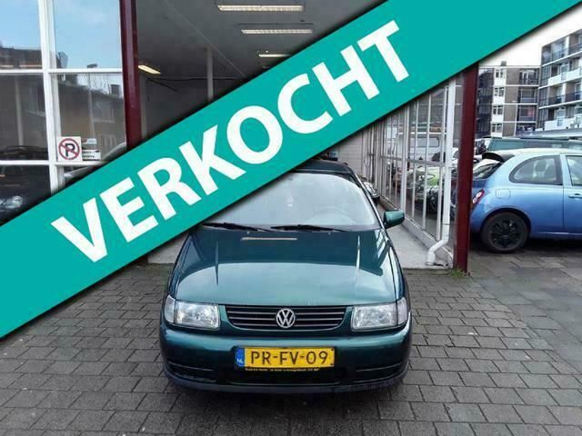 Groen Gebruikt 1996 VW Polo Hatchback | € 699 (Eerlijke prijs) - Afbeelding 1/4