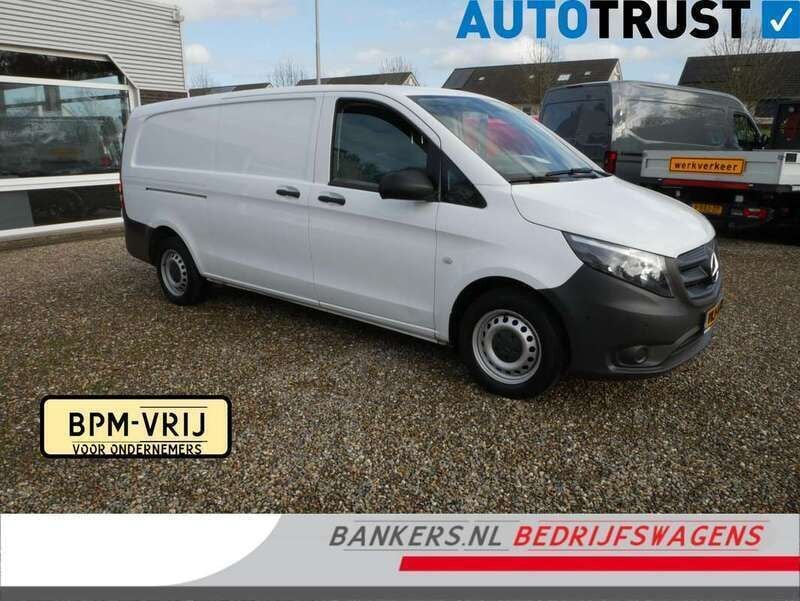 Wit Gebruikt 2021 Mercedes Vito MPV | € 19.950 (Super prijs) - Afbeelding 1/4