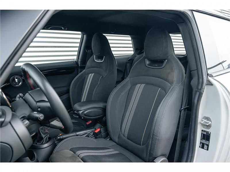 Occasion Mini Cooper 136 PK (100 kW) 2021 Wit Hatchback