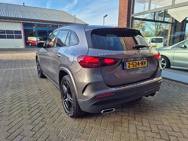 Occasion Mercedes GLA250 AMG line 163 PK (119 kW) 2023 Grijs (metallic) SUV