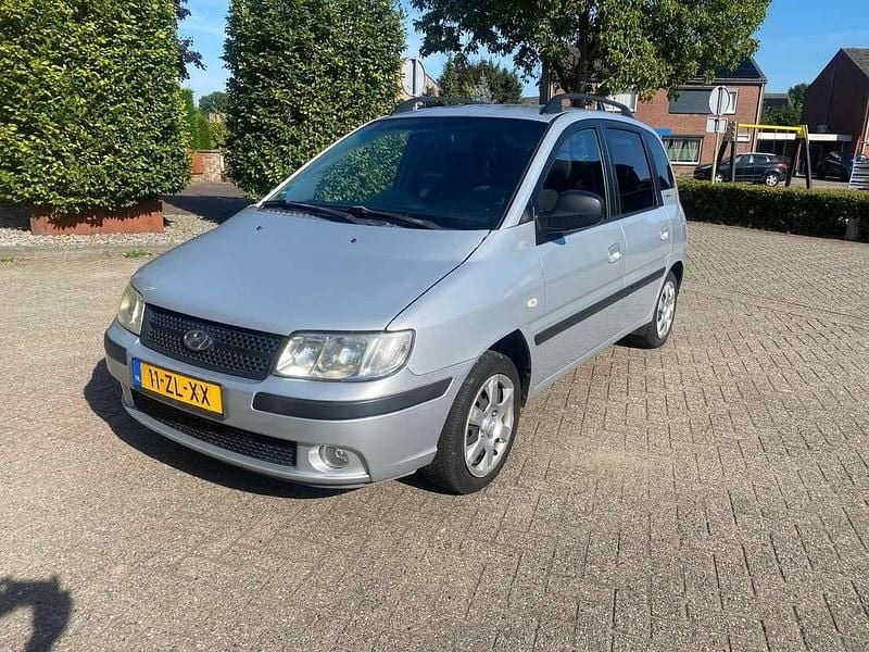 Grijs Gebruikt 2008 Hyundai Matrix Active MPV | € 1.050 (Goede deal) - Afbeelding 1/4