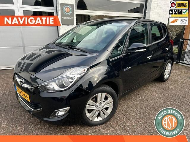 Zwart Occasion 2013 Hyundai ix20 Hatchback | € 6.245 (Eerlijke prijs) - Afbeelding 1/4