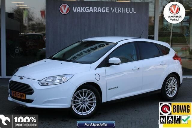 Wit Gebruikt 2014 Ford Focus Electric Titanium Hatchback | € 9.895 - Afbeelding 1/4