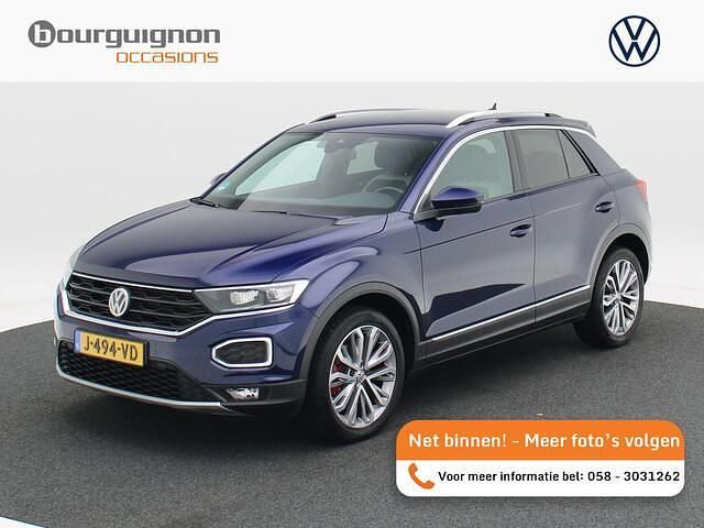 Blauw Gebruikt 2019 VW T-Roc Sportline SUV | € 21.850 (Iets duurder) - Afbeelding 1/4