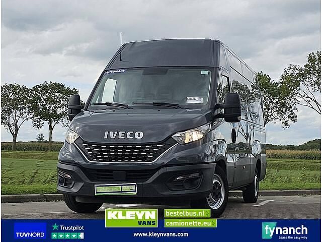 Grijs Gebruikt 2021 Iveco Daily Van | € 17.950 (Eerlijke prijs) - Afbeelding 1/3