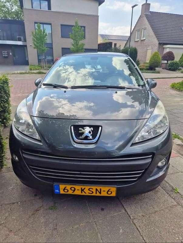 Groen Occasion 2010 Peugeot 207 Hatchback | € 1.749 (Goede deal) - Afbeelding 1/4
