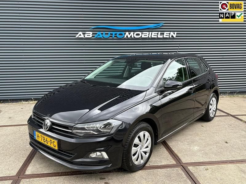 Zwart Gebruikt 2019 VW Polo Highline Hatchback | € 9.450 (Goede deal) - Afbeelding 1/4