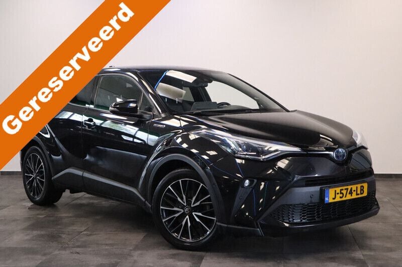 Zwart Gebruikt 2020 Toyota C-HR Executive SUV | € 23.820 (Eerlijke prijs) - Afbeelding 1/3