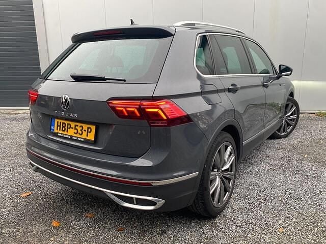 Occasion VW Tiguan IQ Drive 150 PK (110 kW) 2021 Grijs (metallic) SUV