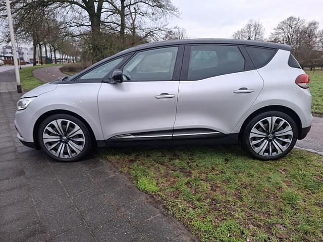 Occasion Renault Scénic IV Business 140 PK (102 kW) 2022 Grijs (metallic) MPV