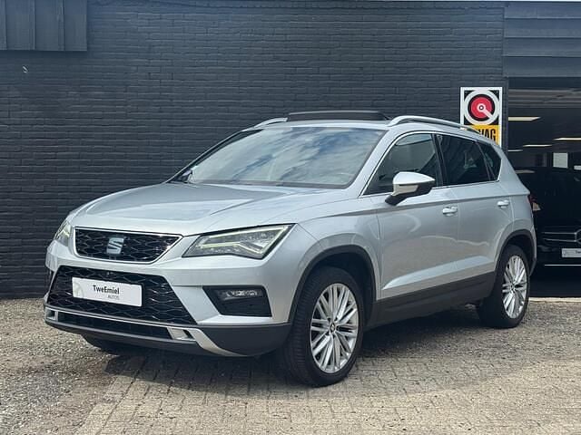 Grijs Gebruikt 2019 Seat Ateca XCELLENCE SUV | € 21.950 (Eerlijke prijs) - Afbeelding 1/4