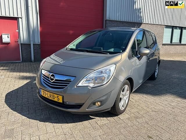 Bruin Gebruikt 2010 Opel Meriva Cosmo MPV | € 3.950 (Goede deal) - Afbeelding 1/4
