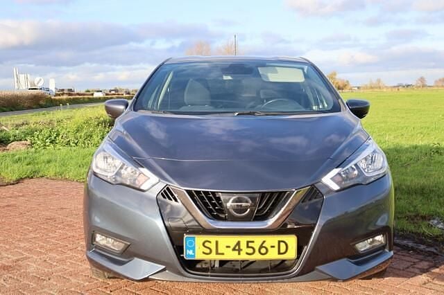 Occasion Nissan Micra N-Connecta 90 PK (66 kW) 2018 Grijs Hatchback