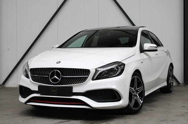 Occasion Mercedes A250 AMG 211 PK (155 kW) 2016 Wit Hatchback